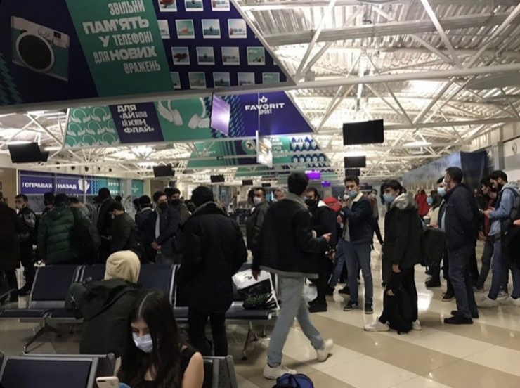 Türk Vatandaşları Ukrayna’dan Tahliye Edildi