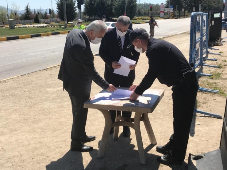 Vali Seymenoğlu, Güvenlik Kontrol Noktalarını Denetledi