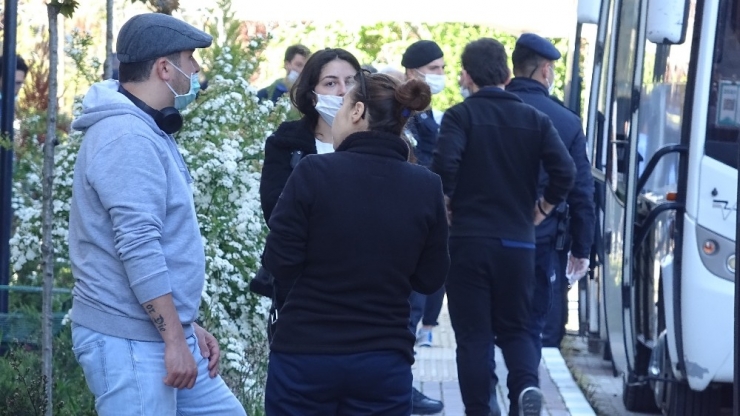Bursa’nın Son Misafirleri De Karantina Yurdundan Ayrıldı