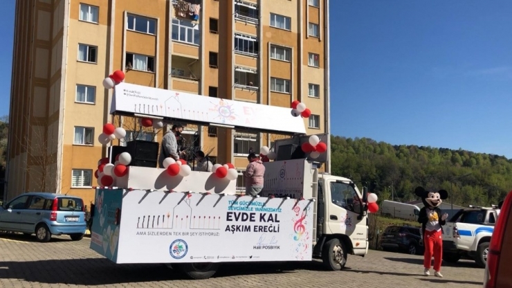 Belediye Mahalle Mahalle Konser Veriyor