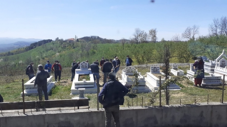 3 Kişi Korona Virüsten Vefat Etti