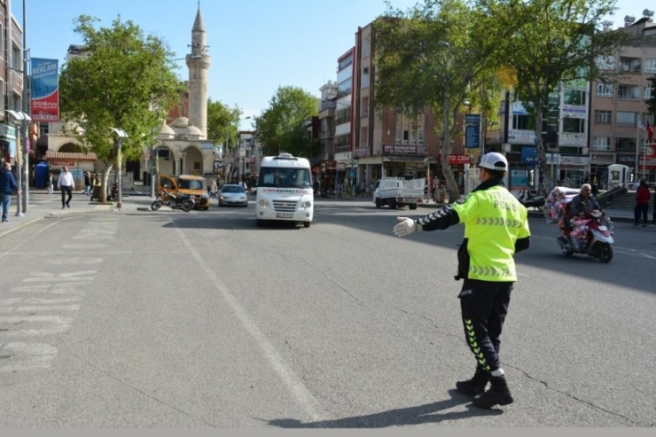 Yasağa Uymayan 58 Kişiye Ceza Uygulandı