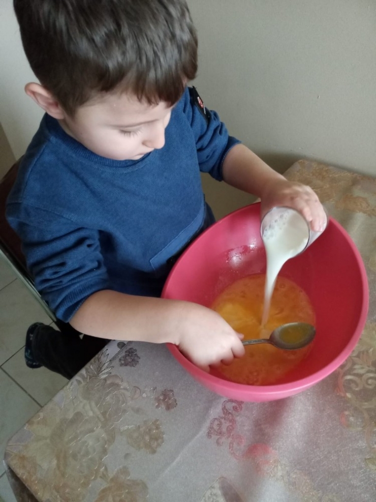 Büyükşehirden Miniklere Uzaktan Eğitim