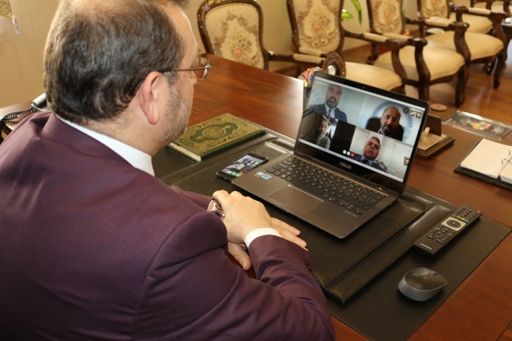 Mersin’de Din Görevlilerinden Milli Dayanışma Kampanyasına Destek