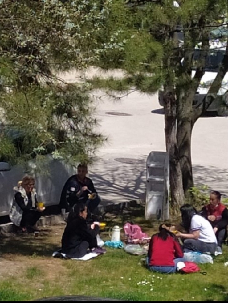 Piknik Yapan 6 Kişiye 3 Bin 352 Tl Ceza Kesildi