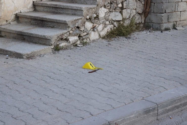 Karaman’da Bıçaklı Kavgada Bir Kişi Yaralandı