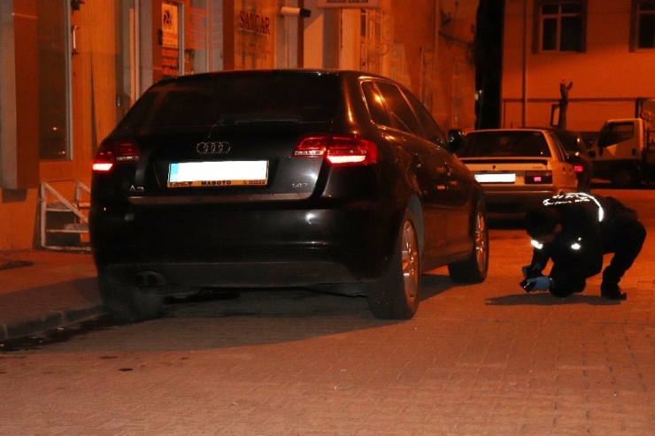 Otomobilin Altında Pompalı Tüfek Bulundu