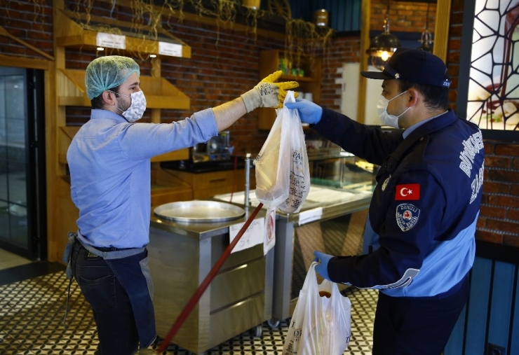 Denizli Büyükşehir Belediyesi Sokağa Çıkma Kısıtlamasında Görev Başında