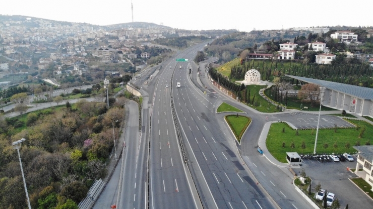 Sokağa Çıkma Kısıtlaması Nedeniyle 15 Temmuz Şehitler Köprüsü Boş Kaldı