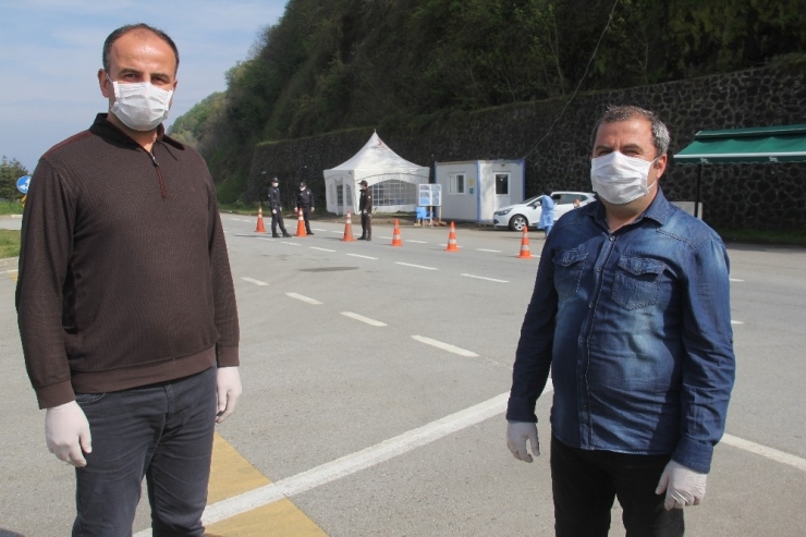 Trabzon-giresun Arasındaki Kontrol Noktasında Uygulamalar Devam Ediyor