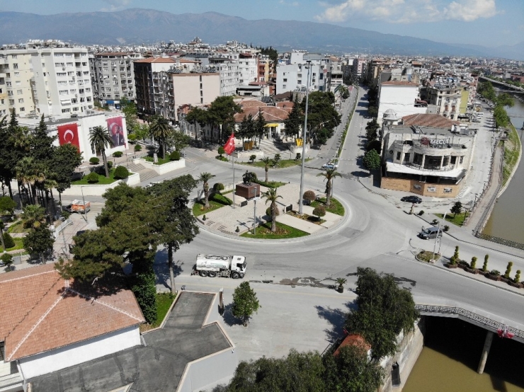 Hatay’da Sokağa Çıkma Yasağı Sonrası Caddeler Sessizliğe Büründü