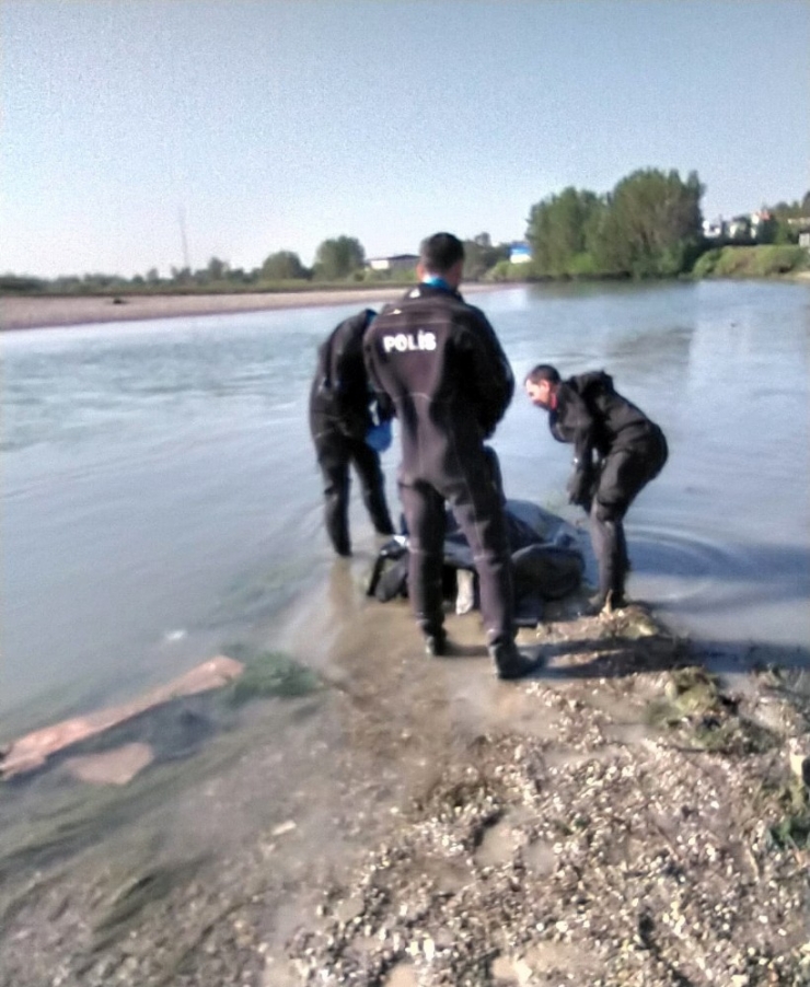 Seyhan Nehri’ne Düşen Gencin Cesedi Bulundu