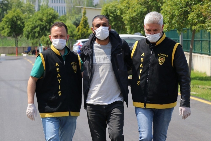 Bankanın Camını Kırarak İçeri Giren Zanlının İfadesi Şok Etti