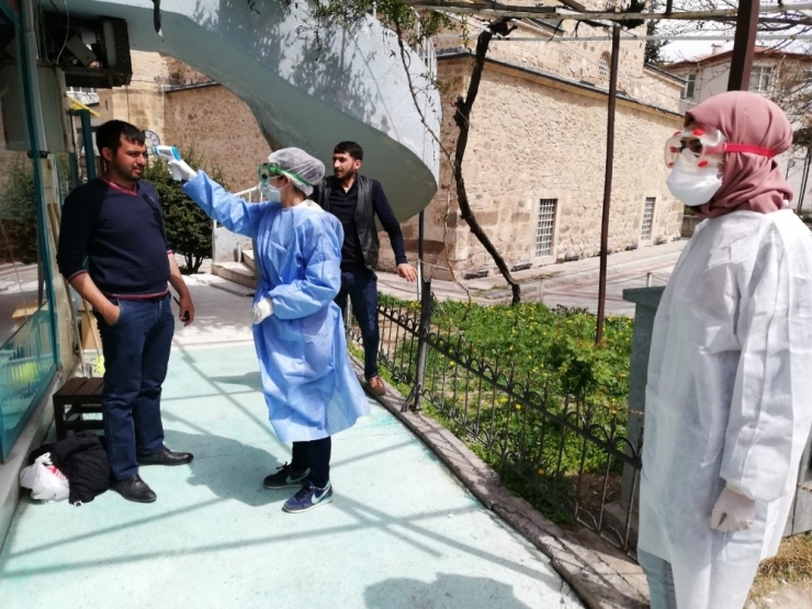 Bolvadin’de Covit-19 Önlemleri Aralıksız Sürüyor