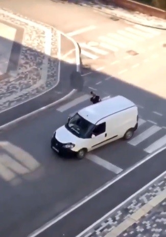 Bursa Bu Ekmek Dağıtıcısını Konuşuyor