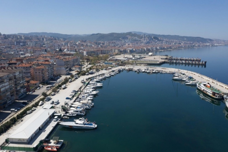 Bursa’nın Boş Sahilleri Havadan Görüntülendi