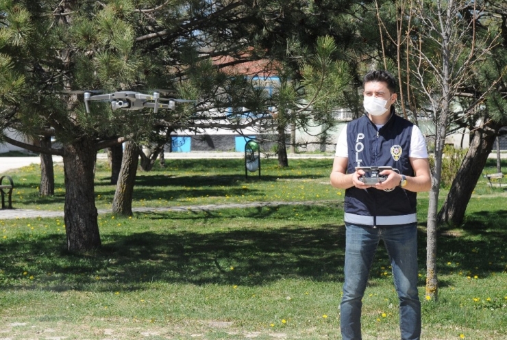 Sokağa Çıkma Kısıtlamasında ’Uçan Gözlerle’ Şehir Denetleniyor