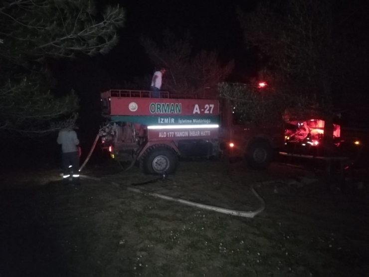 Kopan Elektrik Telleri Ormanlık Alanda Yangın Çıkardı