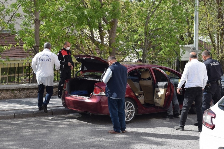 Aracında Silahlı Saldırıya Uğrayan Şahıs Yaralandı