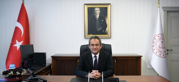 Bakan Yardımcısı Özer, Salgınla Mücadelede Mesleki Ve Teknik Eğitimin Rolünü Anlattı