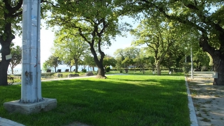 Burhaniye’de Sokağa Çıkma Yasağına Uymayan 4 Kişiye Ceza Yazıldı