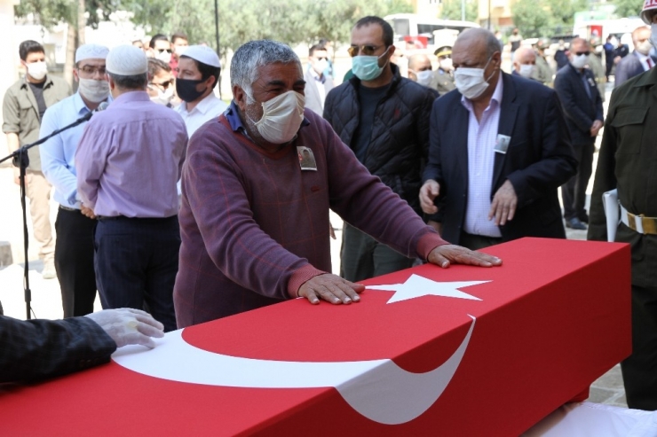 Hakkari’de Nöbet Sırasında Şehit Olan Asker Kızıltepe’de Toprağa Verildi