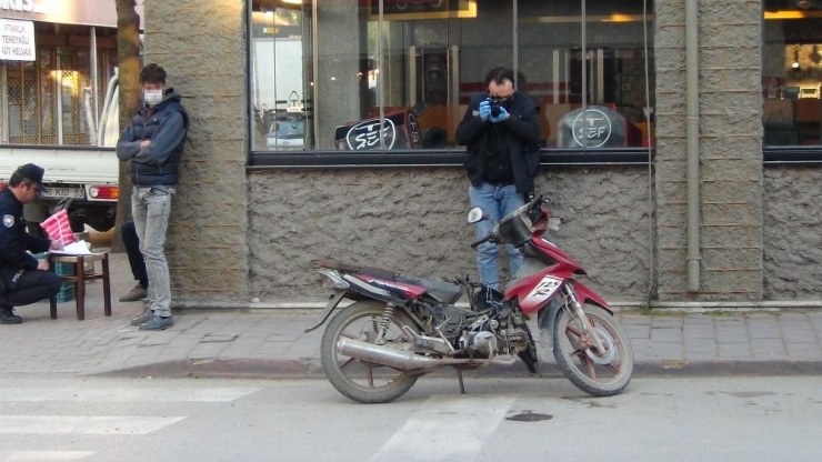 Hem Yasağı Deldi Hem Ehliyetsiz Çıktı