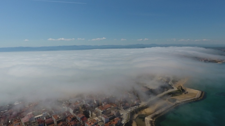 Sinop’u Sis Bulutu Kapladı