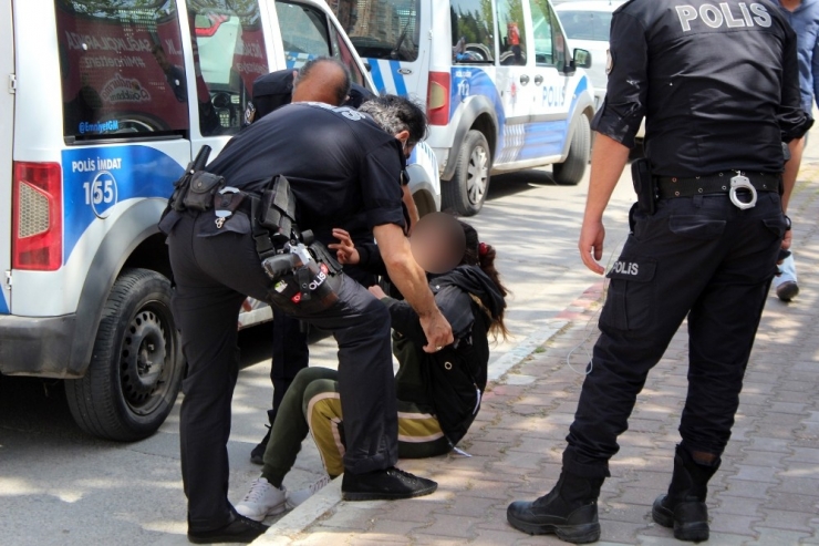 Antalya’da Genç Kadın Dehşeti Yaşadı