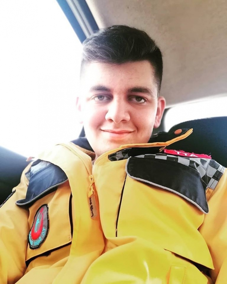 Ailesini İhbar Eden Sağlık Çalışanı Sağlık Bakanı Koca’ya Seslendi