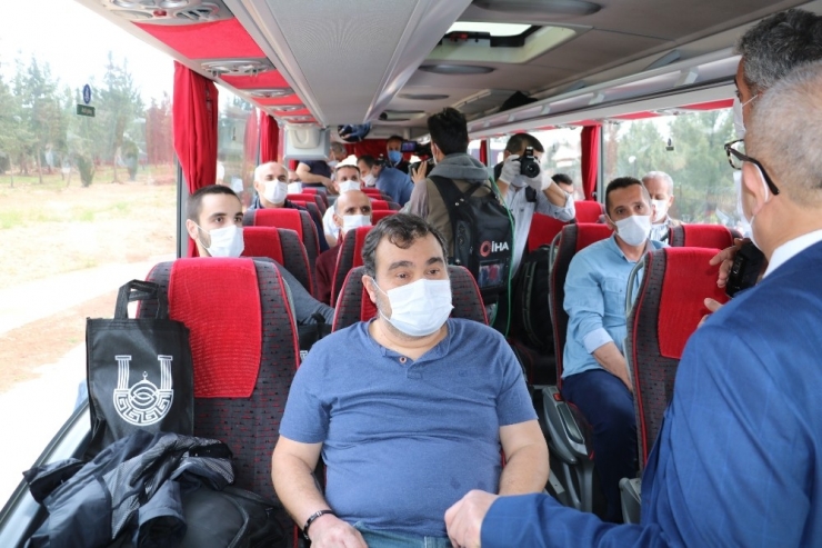 Şanlıurfa’da Karantina Süresi Biten 315 Kişi Memleketlerine Gönderildi