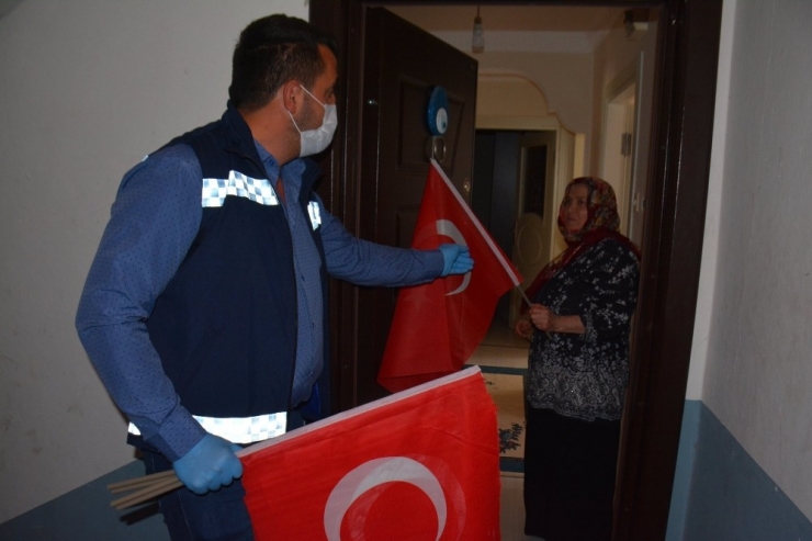 Görele Belediyesi’nden Bayrak Seferberliği