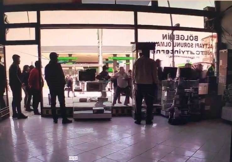 Bekçilere Mukavemette Bulunan 4 Kişiye 10 Bin 329 Lira Para Cezası