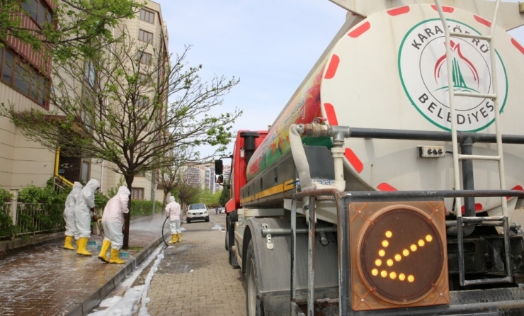 Karaköprü’de Doğukent Ve Batıkent Mahalleleri Dezenfekte Edildi