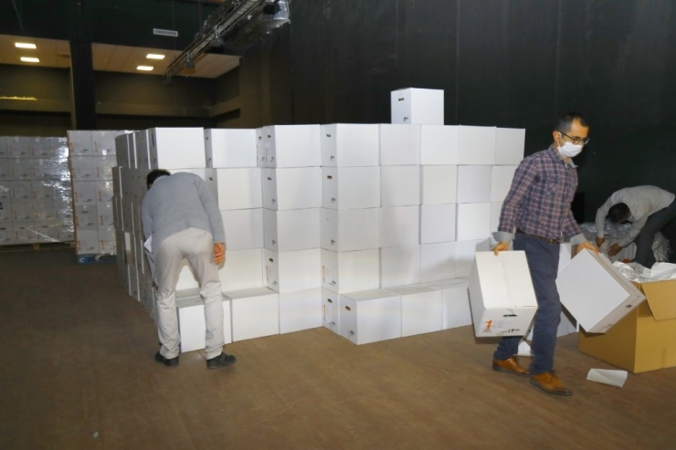 Manavgat Belediyesi’nden 30 Bini Aşkın Gıda Yardımı