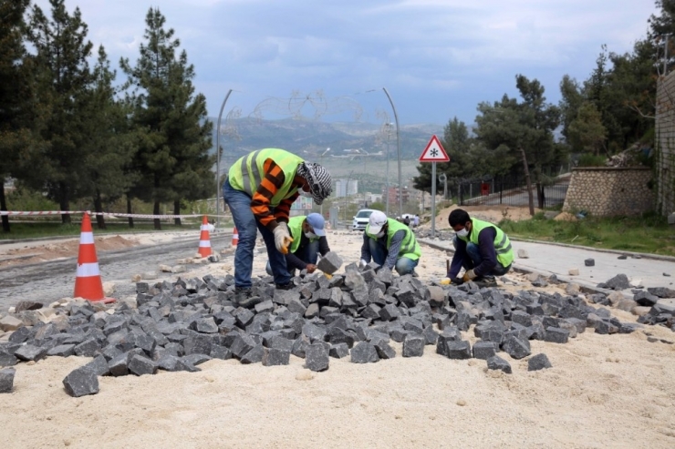 Tarihi Birinci Caddede Yenileme Çalışmaları Başladı