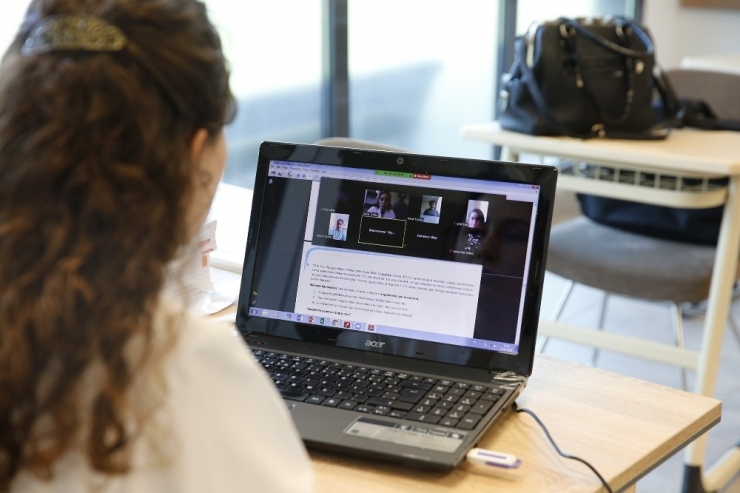 Sultangazi Eğitime Destek Akademisi (Seda)’nden Online Eğitim