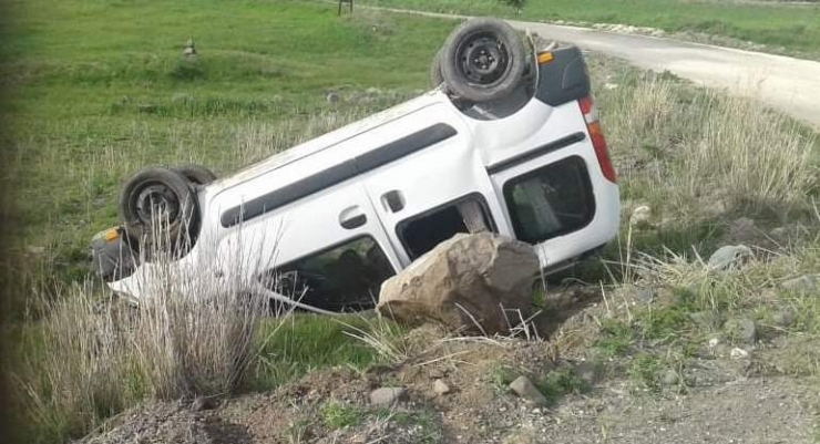 Otomobil Takla Attı 1 Yaralı
