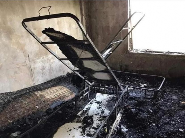 Şizofren Şairin Evi Küle Döndü