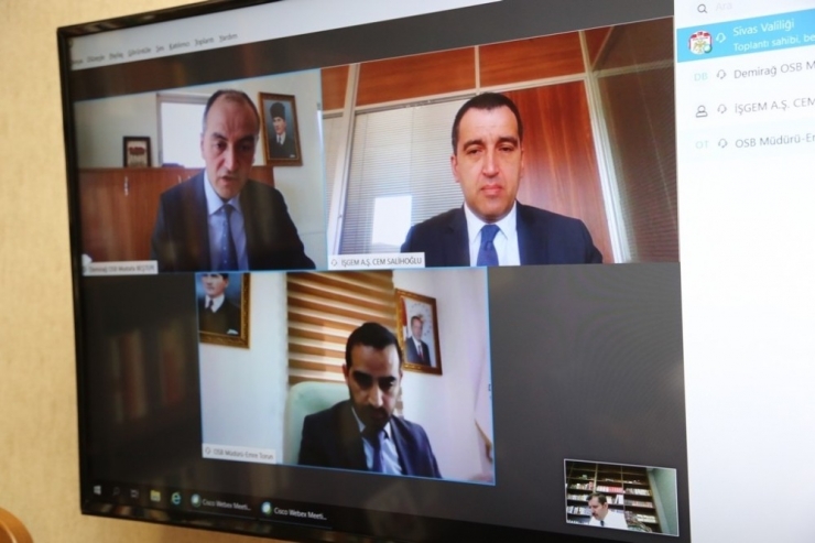 Sivas Valisinden Eldiven Talimatı