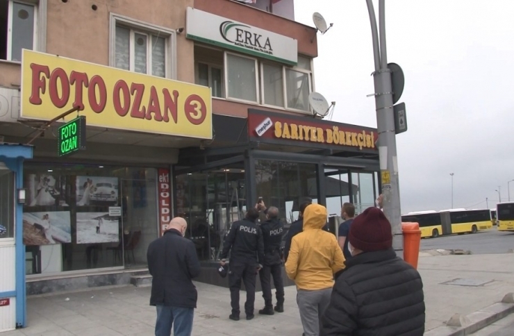 Sultangazi’de ‘Koku’ İhbarı Polis Ekiplerini Alarma Geçirdi