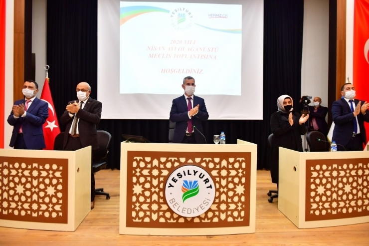 Yeşilyurt Belediye Meclisi, Olağanüstü Toplandı