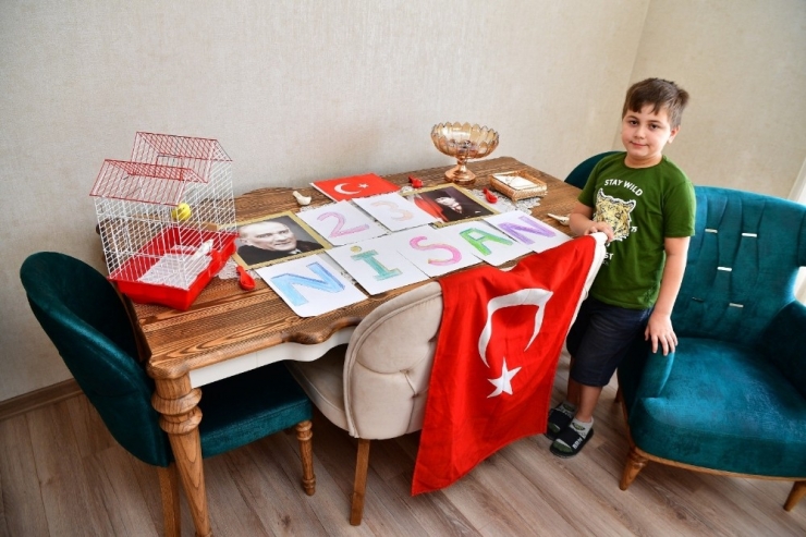 Küçük Efe’ye 23 Nisan Hediyesi