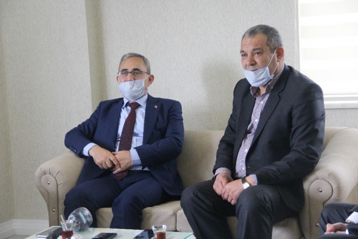 Başkan Alim Işık: "Esnafımızın Yanındayız"