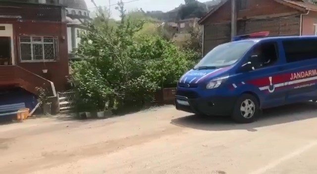 Torun Hasreti Çeken Anneneye Jandarmadan Sürpriz