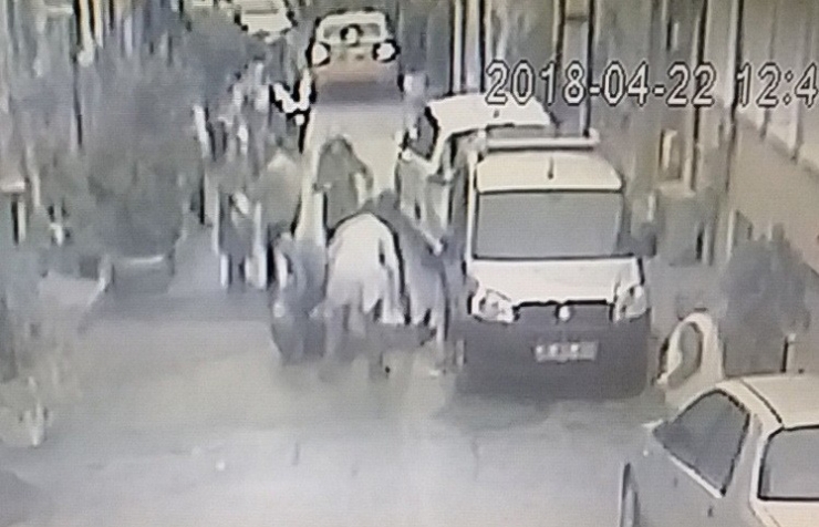 Bursa’da Psikolojik Sorunları Olan Genç Babasını Bıçakladı