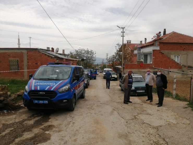 Yaşlı Kadın Evinde Çıkan Yangında Öldü