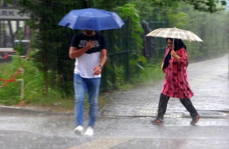 Doğu Anadolu’da Sağanak Bekleniyor