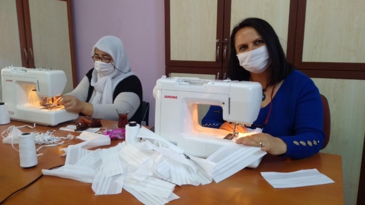 Anadolu Kadını Yeniden Sahaya İndi