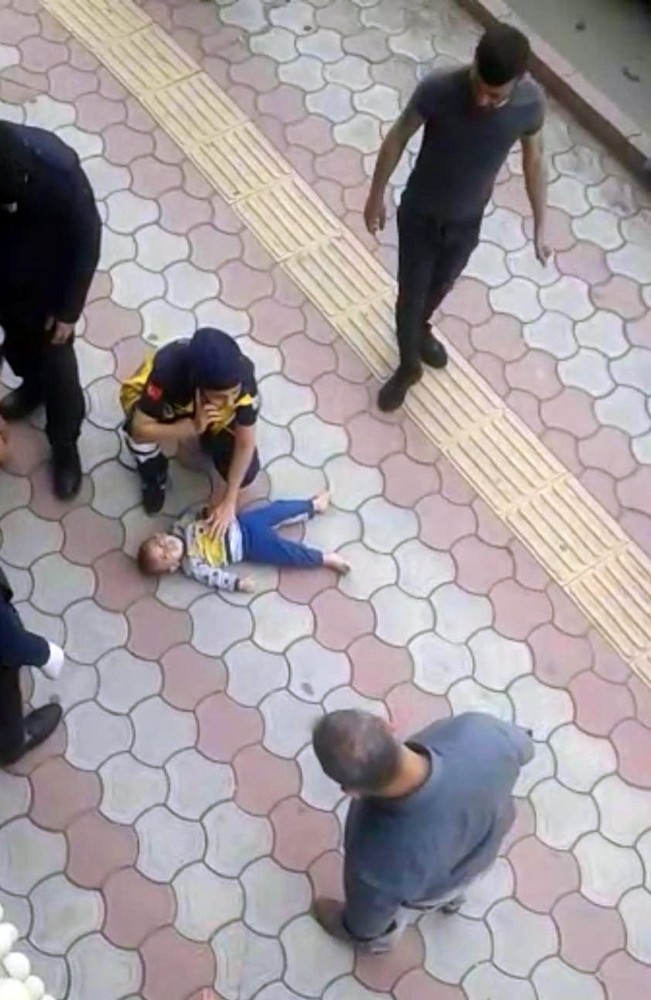 2. Kattan Düşen 1 Yaşındaki Bebek Ağır Yaralandı